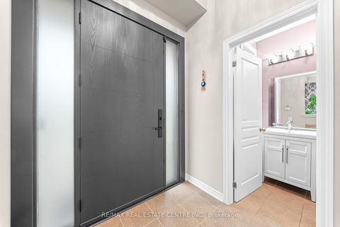 Photo 3 at 244 Moody Drive, Kleinburg, Vaughan