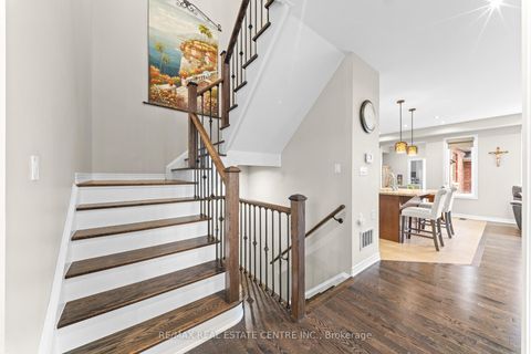 Photo 5 at 244 Moody Drive, Kleinburg, Vaughan
