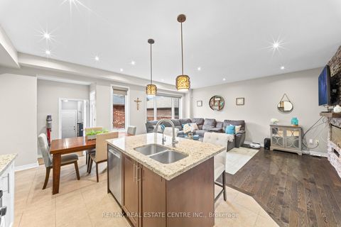 Photo 21 at 244 Moody Drive, Kleinburg, Vaughan