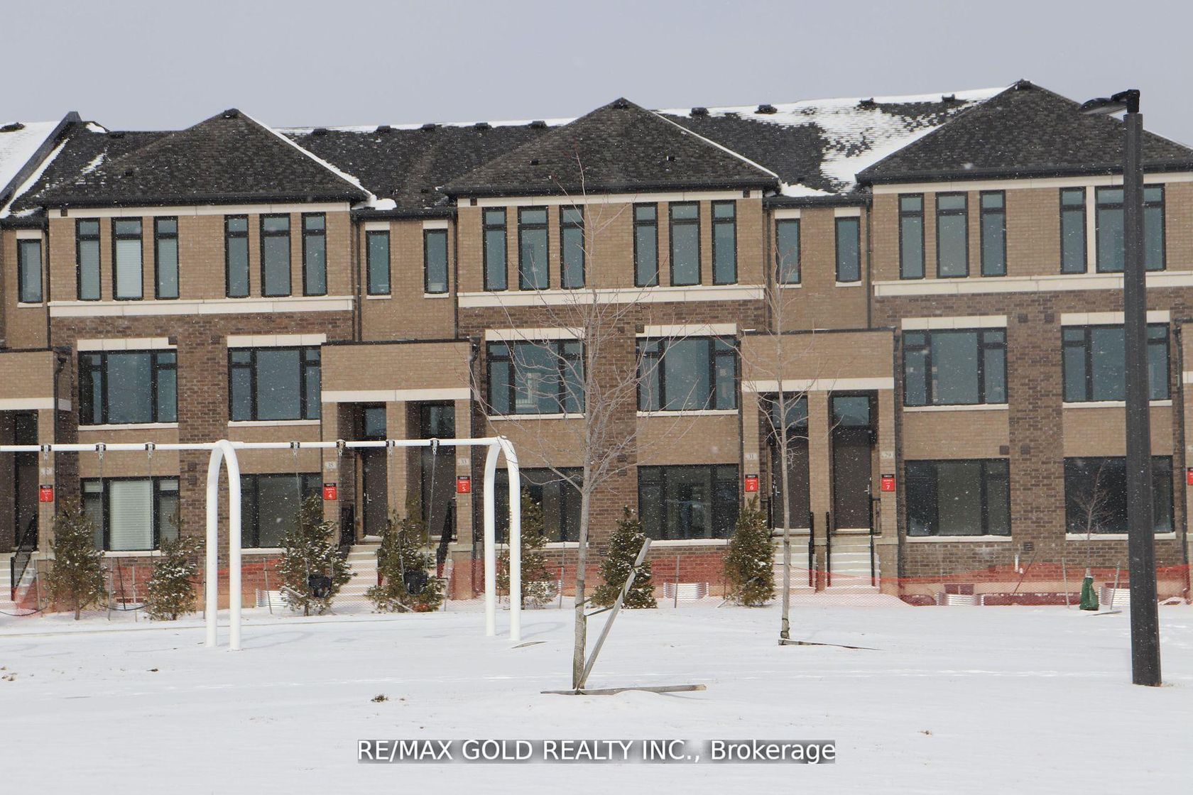29 Cherry Hill Lane, Painswick South, Barrie photo 0