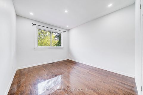 Photo 13 at 51 Tordale Crescent, Bendale, Toronto