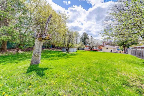 Photo 23 at 51 Tordale Crescent, Bendale, Toronto