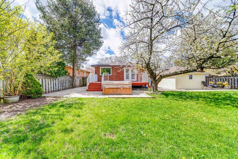 Photo 26 at 51 Tordale Crescent, Bendale, Toronto