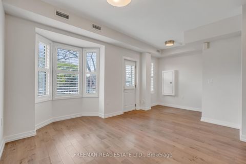 Photo 3 at 12 Arlington Avenue, Wychwood, Toronto
