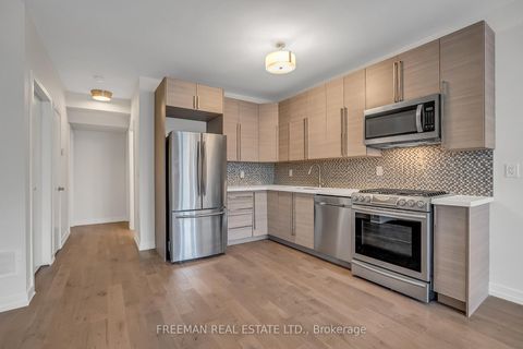Photo 6 at 12 Arlington Avenue, Wychwood, Toronto