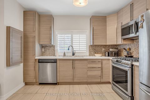 Photo 21 at 12 Arlington Avenue, Wychwood, Toronto