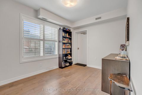 Photo 27 at 12 Arlington Avenue, Wychwood, Toronto