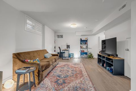 Photo 33 at 12 Arlington Avenue, Wychwood, Toronto