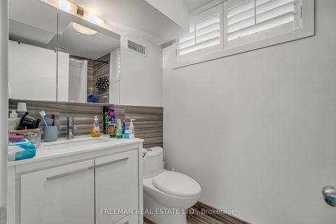 Photo 39 at 12 Arlington Avenue, Wychwood, Toronto