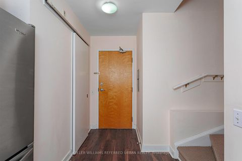 Photo 3 at 514 - 77 Lombard Street, Yonge Corridor, Toronto