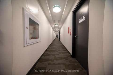 Photo 6 at 403 - 70 Princess Street, Waterfront Communities C8, Toronto