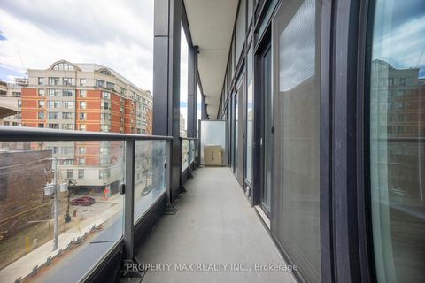Photo 10 at 403 - 70 Princess Street, Waterfront Communities C8, Toronto
