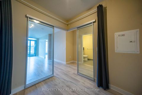 Photo 20 at 403 - 70 Princess Street, Waterfront Communities C8, Toronto