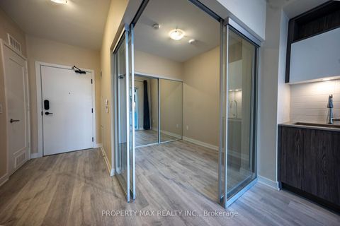 Photo 23 at 403 - 70 Princess Street, Waterfront Communities C8, Toronto
