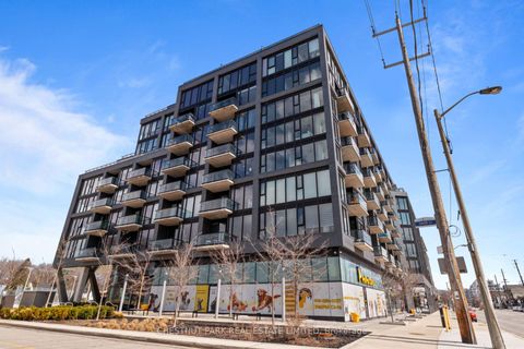 Photo 0 at 813 - 7 Smith Crescent, Queensway, Toronto