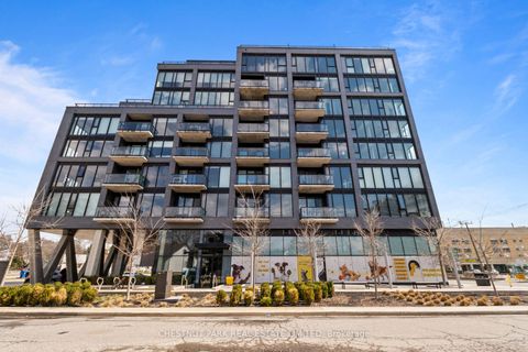 Photo 1 at 813 - 7 Smith Crescent, Queensway, Toronto