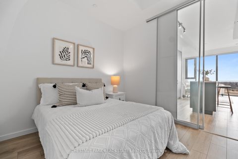 Photo 21 at 813 - 7 Smith Crescent, Queensway, Toronto