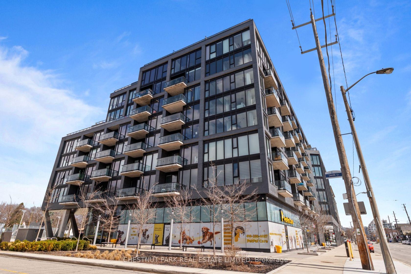 813 - 7 Smith Crescent, Queensway, Toronto photo 3