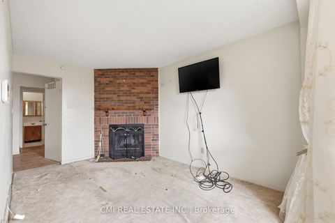 Photo 5 at 2275 Chapman Court, Brock Ridge, Pickering