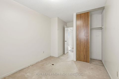 Photo 19 at 2275 Chapman Court, Brock Ridge, Pickering