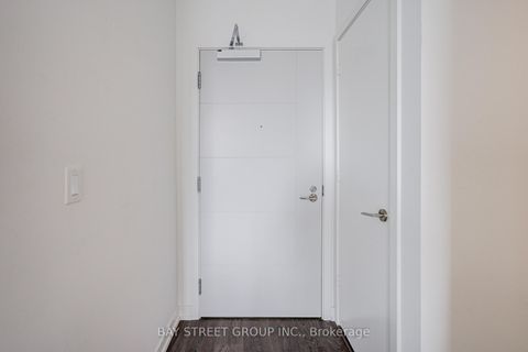 Photo 29 at 612 - 203 College Street, Chinatown, Toronto