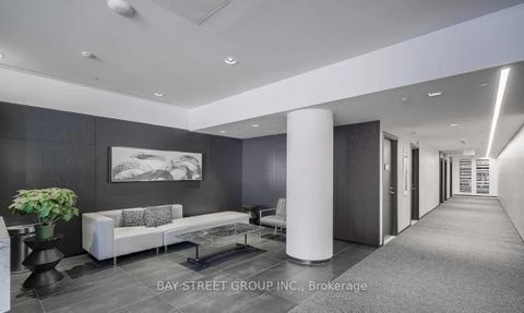 Photo 34 at 612 - 203 College Street, Chinatown, Toronto