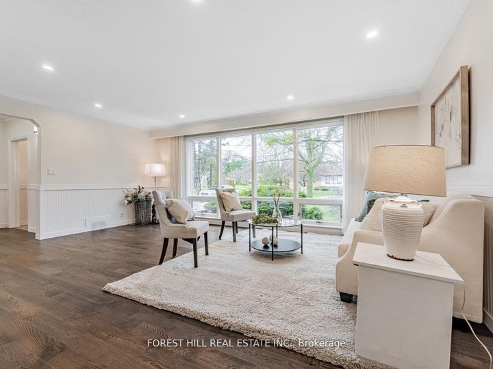 Photo 4 at 137 Citation Drive, Bayview Village, Toronto