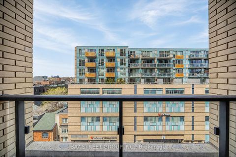 Photo 3 at 701 - 543 Richmond Street W, Waterfront Communities C1, Toronto