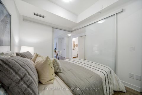 Photo 14 at 701 - 543 Richmond Street W, Waterfront Communities C1, Toronto