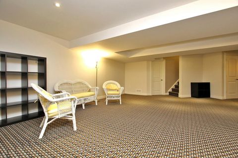Photo 30 at 30 Valmont Avenue, Jefferson, Richmond Hill