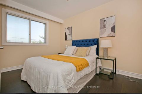 Photo 14 at 157 Pleasant View Drive, Pleasant View, Toronto