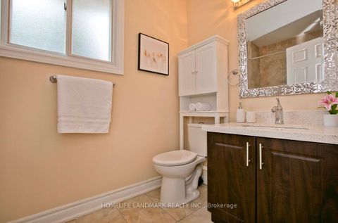 Photo 17 at 157 Pleasant View Drive, Pleasant View, Toronto