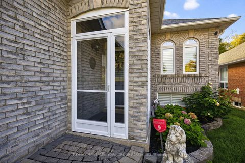 Photo 1 at 1339 Forest Street, Alcona, Innisfil