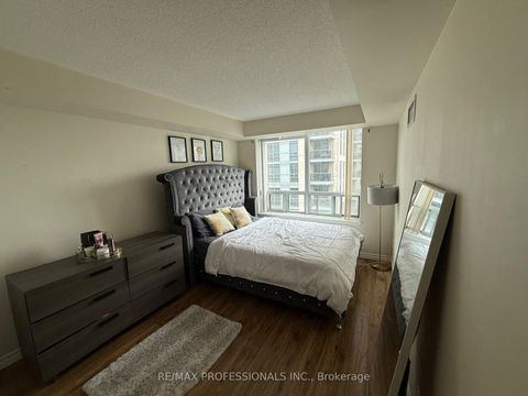 Photo 6 at 1406 - 7 Michael Power Place, City Centre West, Toronto