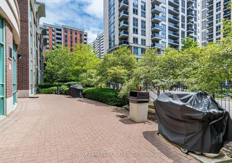 Photo 19 at 1406 - 7 Michael Power Place, City Centre West, Toronto