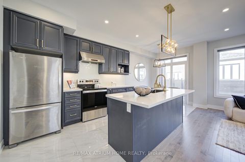 Photo 9 at 3 Jessica Antonella Street E, Angus Glen, Markham