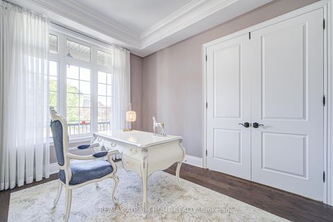 Photo 4 at 9 Berkshire Crescent, Angus Glen, Markham