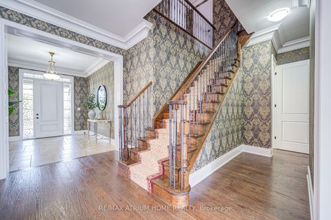 Photo 5 at 9 Berkshire Crescent, Angus Glen, Markham