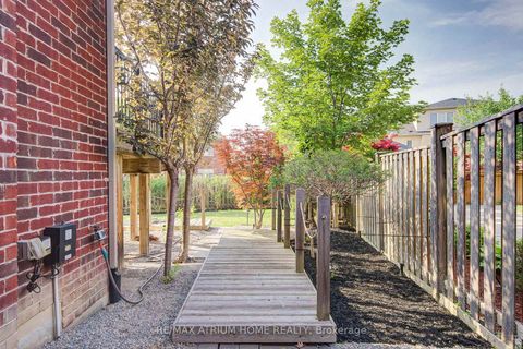 Photo 45 at 9 Berkshire Crescent, Angus Glen, Markham