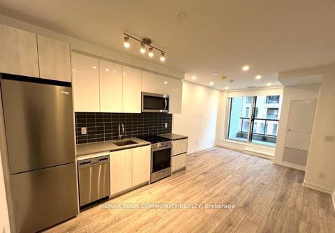 Photo 2 at 504 - 3100 Keele Street, CFB, Toronto