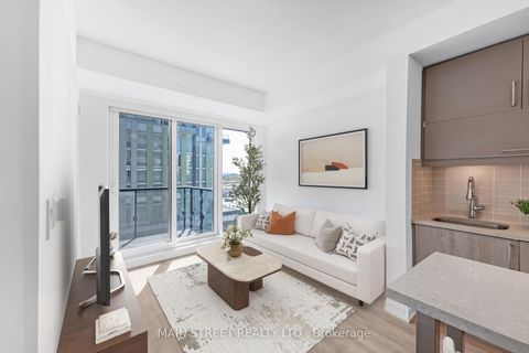 Photo 8 at 716 - 8119 Birchmount Road, Unionville, Markham