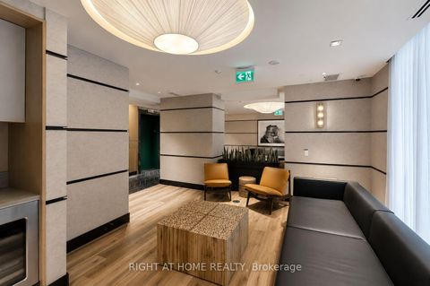 Photo 15 at 1505 - 327 King Street, Waterfront Communities C1, Toronto