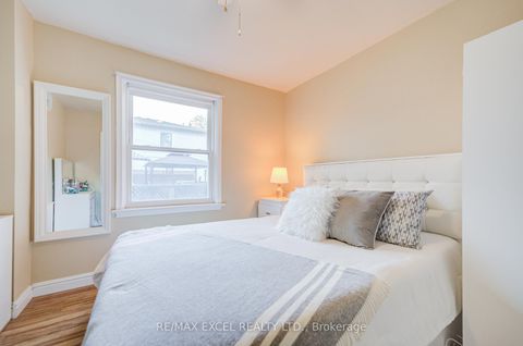 Photo 21 at 71 Vauxhall Drive, Dorset Park, Toronto