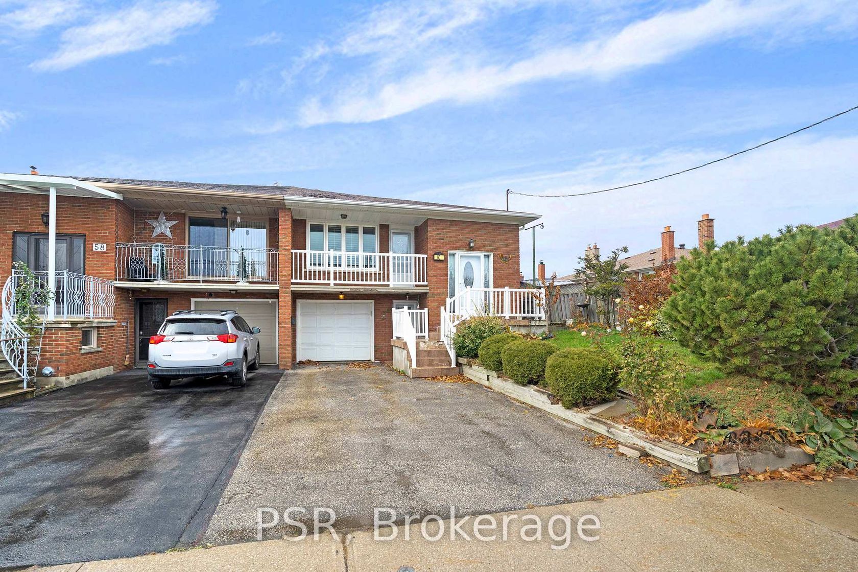 60 Bamford Crescent, Black Creek, Toronto photo 2