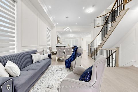 Photo 4 at 45 Morley Crescent, Rolling Acres, Whitby