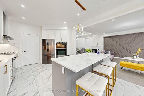 Photo 20 at 45 Morley Crescent, Rolling Acres, Whitby