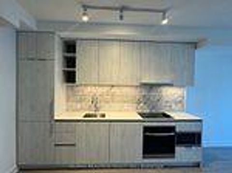 Photo 11 at 806 - 8 Wellesley Street W, Bay Street Corridor, Toronto