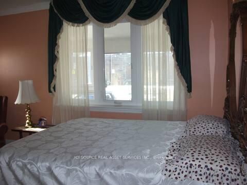 Photo 12 at 43 Ridgemoor Avenue, Cliffside, Toronto