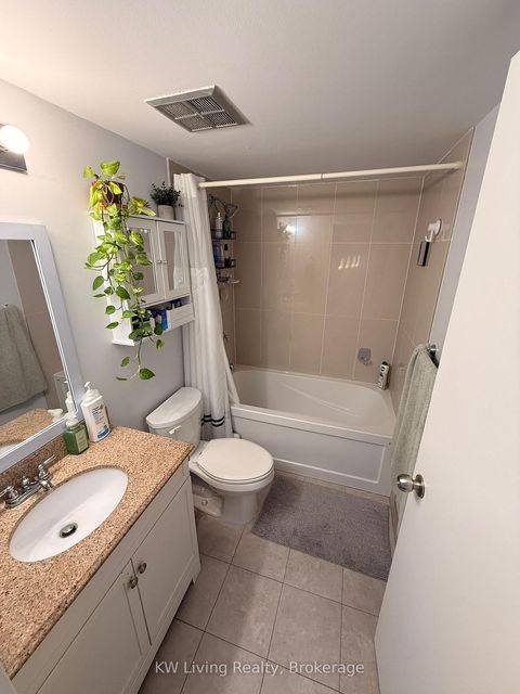 Photo 3 at 2608 - 260 Queens Quay W, Waterfront Communities C1, Toronto
