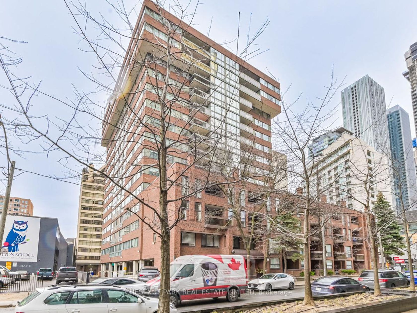 1502 - 15 Mcmurrich Street, Annex, Toronto 